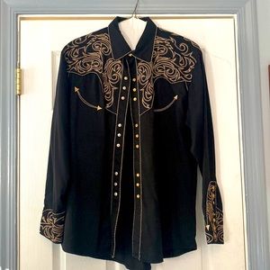 Scully Western shirt. Black with gold embroidery. Size is Medium.